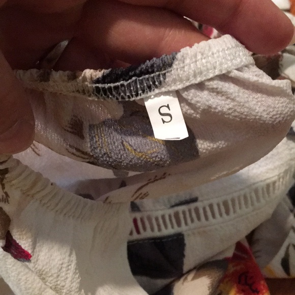 Halter style maxi dress, floral wrap - Picture 12 of 12